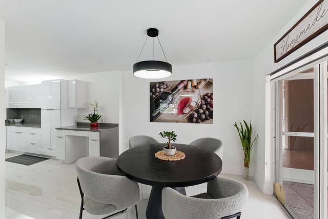 7524 Granville Drive 201, Tamarac, FL 33321