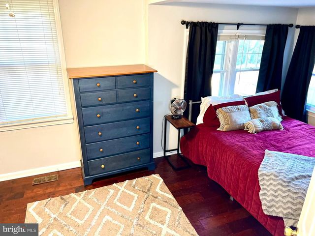 6122 6TH ST, Chesapeake Beach, MD 20732