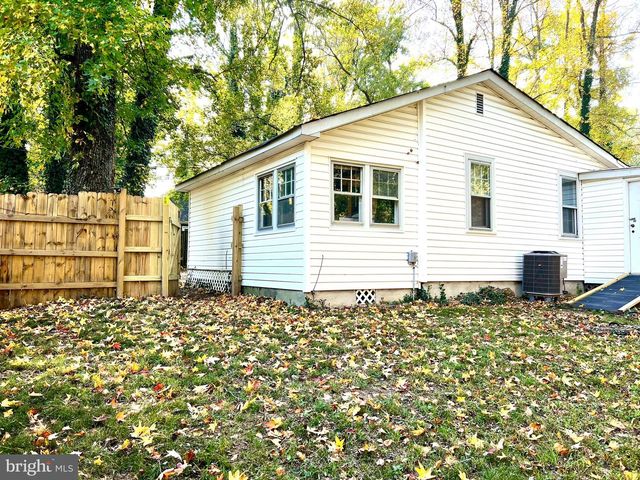 6122 6TH ST, Chesapeake Beach, MD 20732