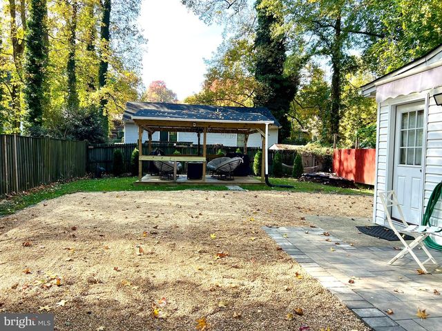 6122 6TH ST, Chesapeake Beach, MD 20732