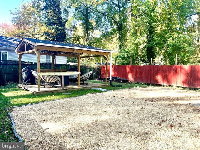 6122 6TH ST, Chesapeake Beach, MD 20732