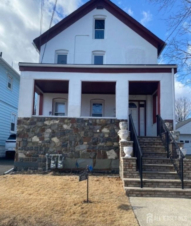 315 E Smith E Street, Woodbridge Proper, NJ 07095