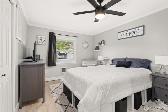 5301 School Street, Raymond, WA 98577