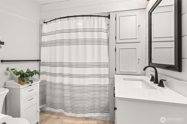 5301 School Street, Raymond, WA 98577