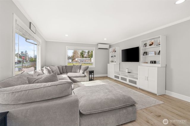 5301 School Street, Raymond, WA 98577