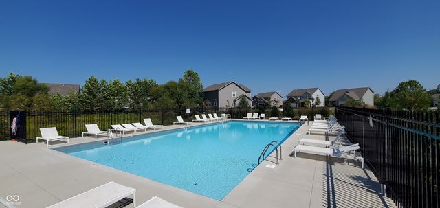 1693 N Clearwater Drive, Greenfield, IN 46140