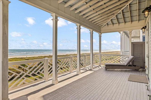 2445 E Seaside Drive, Galveston, TX 77550