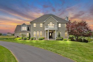 197 Shadow Pond Lane, Suffield, CT 06078