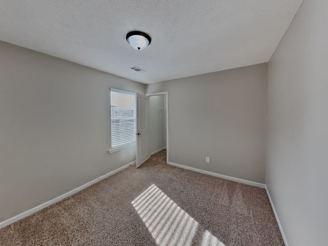 1637 Robindale Dr, Hermitage, TN 37076