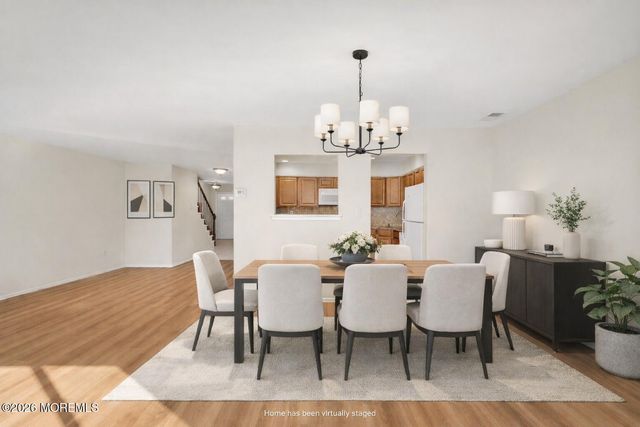 19 Sloop Square, Freehold, NJ 07728