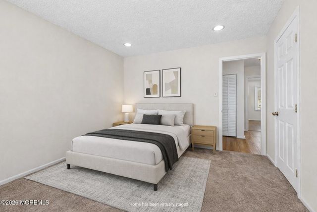 19 Sloop Square, Freehold, NJ 07728