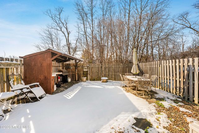 19 Sloop Square, Freehold, NJ 07728