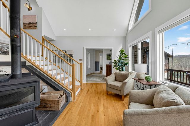 632 DRY CREEK LN, Winchester, VA 22603