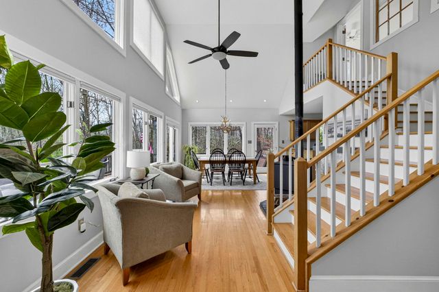 632 DRY CREEK LN, Winchester, VA 22603