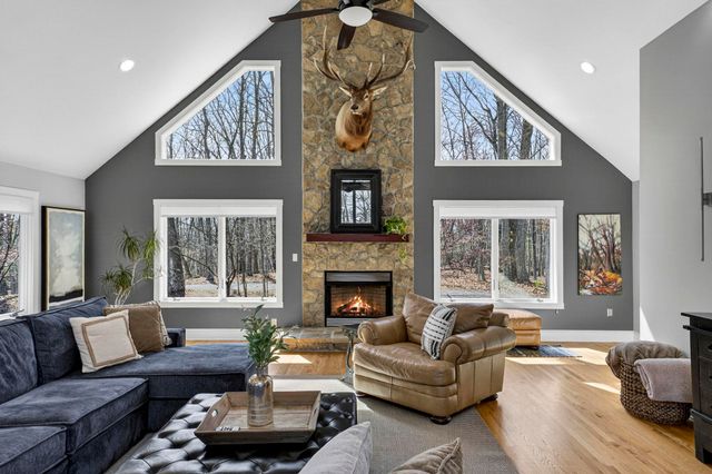 632 DRY CREEK LN, Winchester, VA 22603