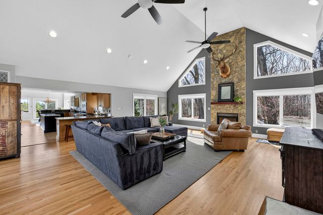 632 DRY CREEK LN, Winchester, VA 22603