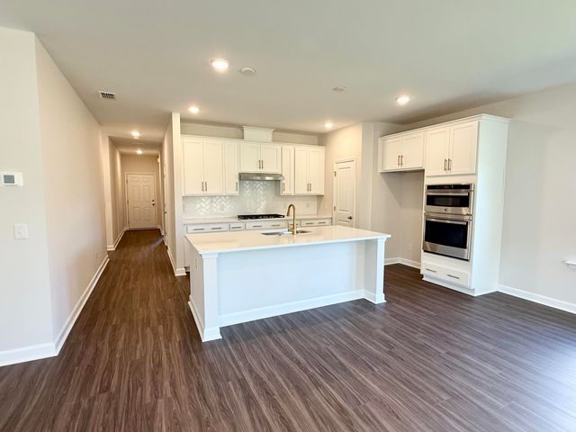 5252 Cottage Landing Drive, Summerville, SC 29485