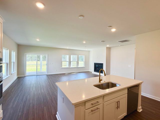 5252 Cottage Landing Drive, Summerville, SC 29485