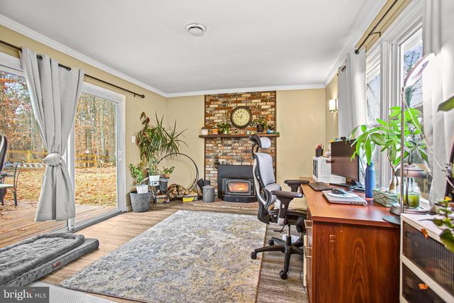 10400 HILLSIDE LN, Fredericksburg, VA 22408