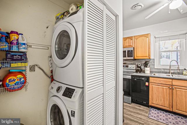 10400 HILLSIDE LN, Fredericksburg, VA 22408