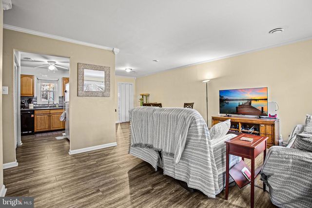 10400 HILLSIDE LN, Fredericksburg, VA 22408