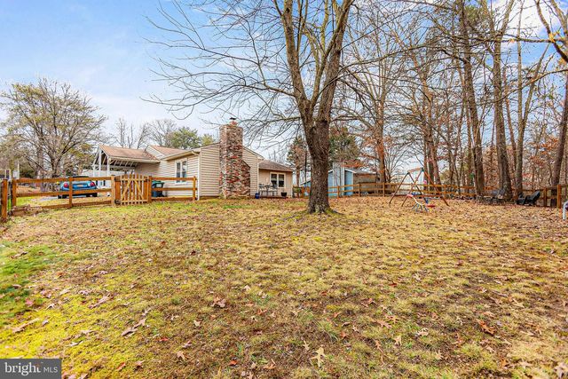 10400 HILLSIDE LN, Fredericksburg, VA 22408