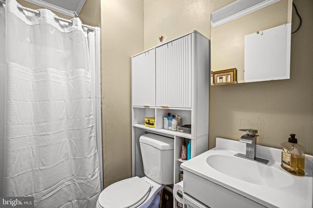 10400 HILLSIDE LN, Fredericksburg, VA 22408