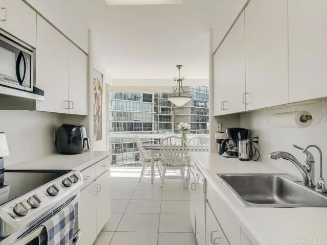 1810 Avenida Del Mundo 609, Coronado, CA 92118