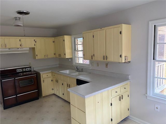 1455 N Amanda NE Circle, Atlanta, GA 30329