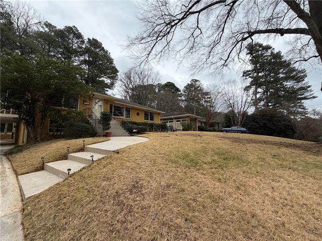 1455 N Amanda NE Circle, Atlanta, GA 30329
