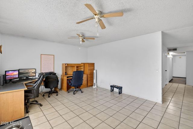 4916 W GROVERS Avenue, Glendale, AZ 85308