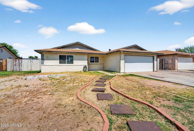 4916 W GROVERS Avenue, Glendale, AZ 85308