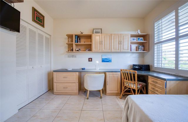 7974 SAILBOAT KEY BOULEVARD S 301, South Pasadena, FL 33707