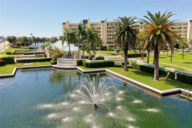 7974 SAILBOAT KEY BOULEVARD S 301, South Pasadena, FL 33707
