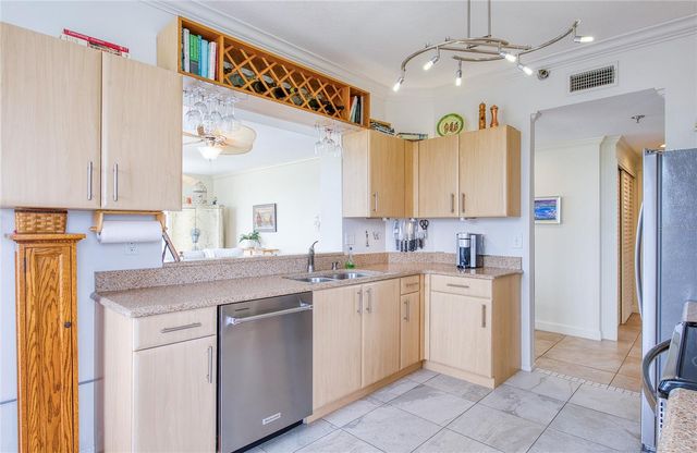 7974 SAILBOAT KEY BOULEVARD S 301, South Pasadena, FL 33707