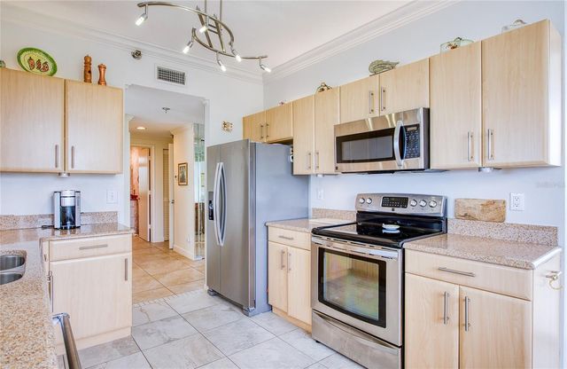 7974 SAILBOAT KEY BOULEVARD S 301, South Pasadena, FL 33707