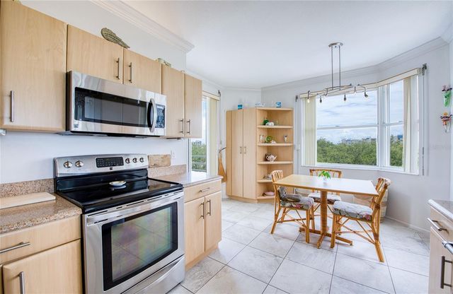 7974 SAILBOAT KEY BOULEVARD S 301, South Pasadena, FL 33707