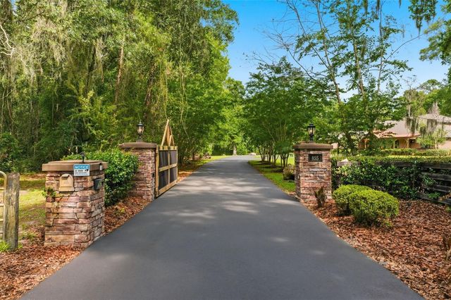855 SE 87TH STREET, Ocala, FL 34480