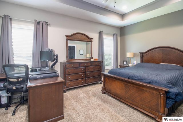 9250 Eagleton Lane, Lincoln, NE 68505