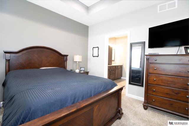 9250 Eagleton Lane, Lincoln, NE 68505