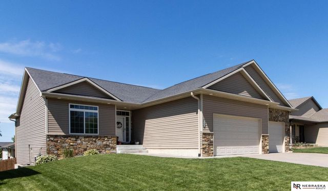 9250 Eagleton Lane, Lincoln, NE 68505