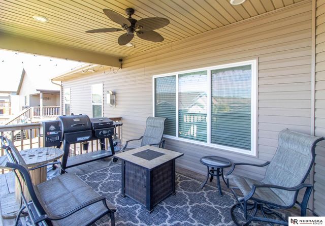 9250 Eagleton Lane, Lincoln, NE 68505