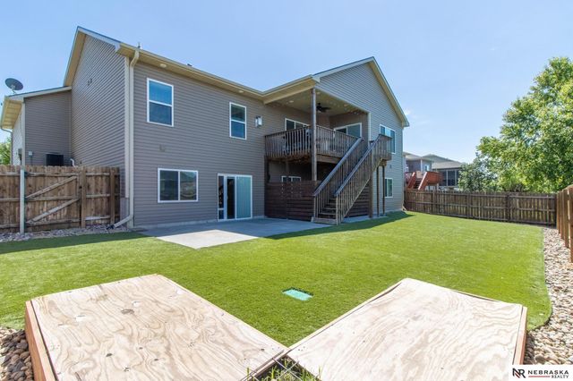 9250 Eagleton Lane, Lincoln, NE 68505