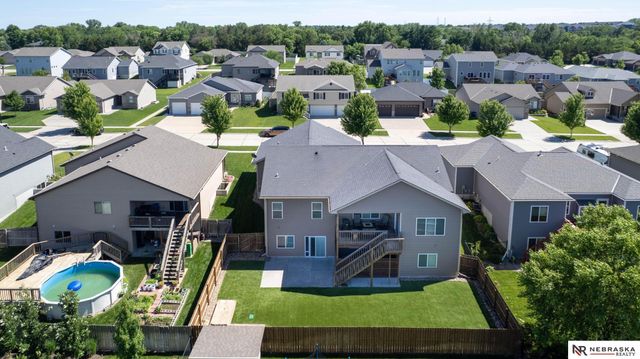 9250 Eagleton Lane, Lincoln, NE 68505
