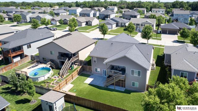 9250 Eagleton Lane, Lincoln, NE 68505