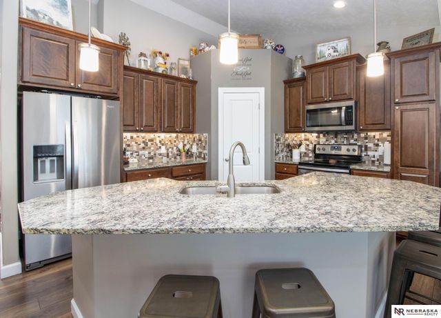 9250 Eagleton Lane, Lincoln, NE 68505
