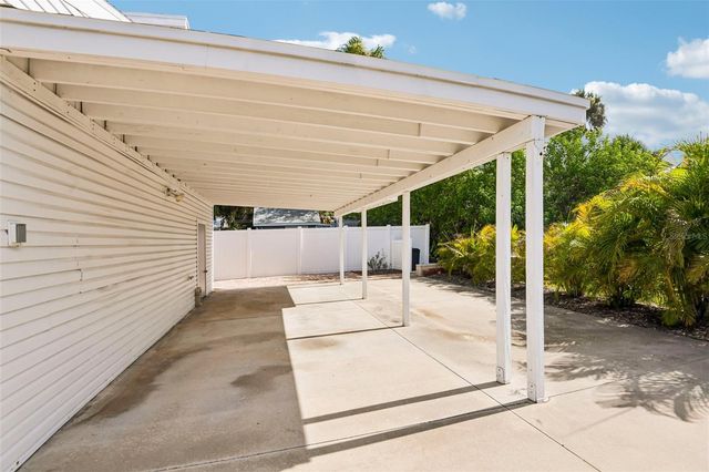 5731 28TH AVENUE S, Gulfport, FL 33707