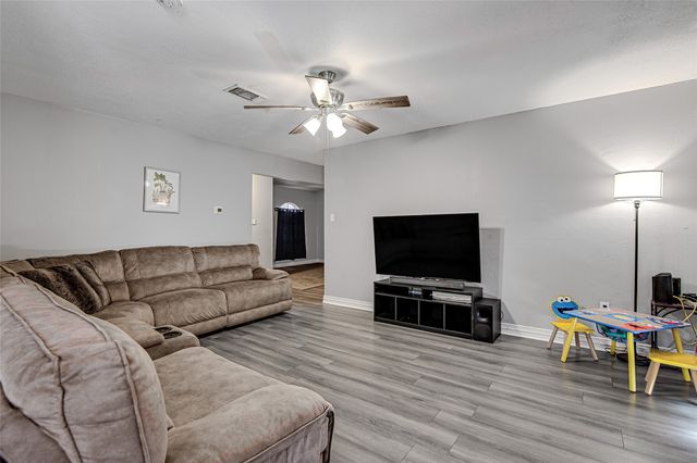 1300 Limerick Drive, Fort Worth, TX 76134