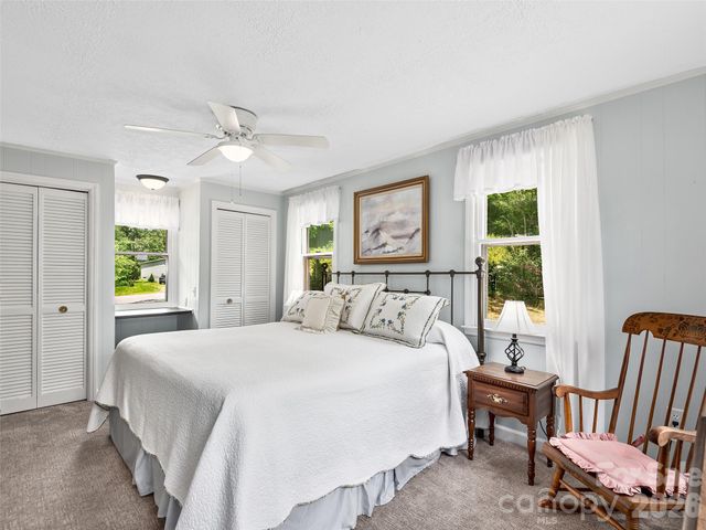 185 Indian Springs Road, Clyde, NC 28721