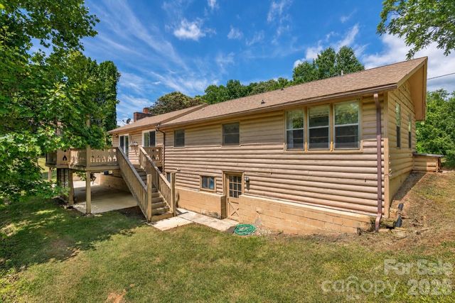 185 Indian Springs Road, Clyde, NC 28721